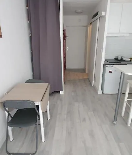 Studio 4 Personnes 5 minutes à pied de la Plage